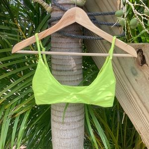 🔥🔥NWOT bikini top SHEIN